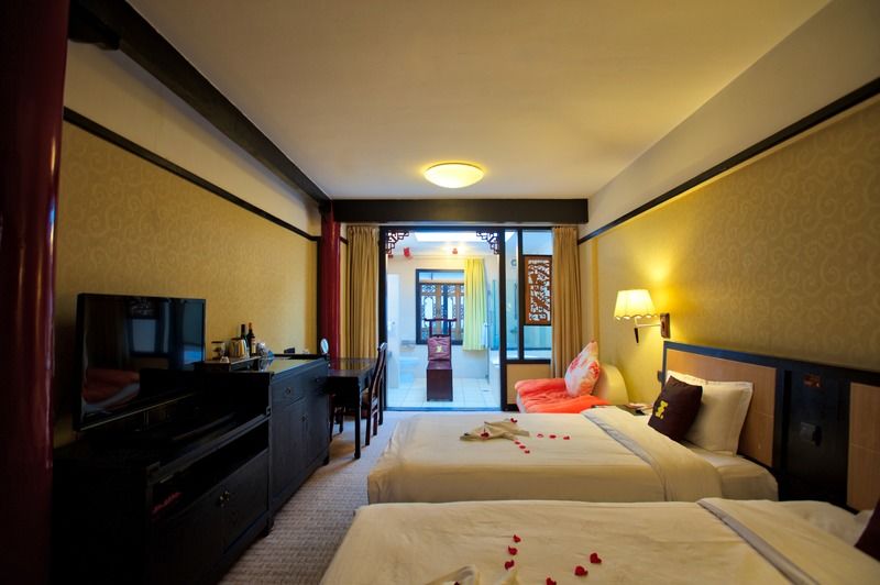 Lijiang Wangfu Hotel Exterior photo