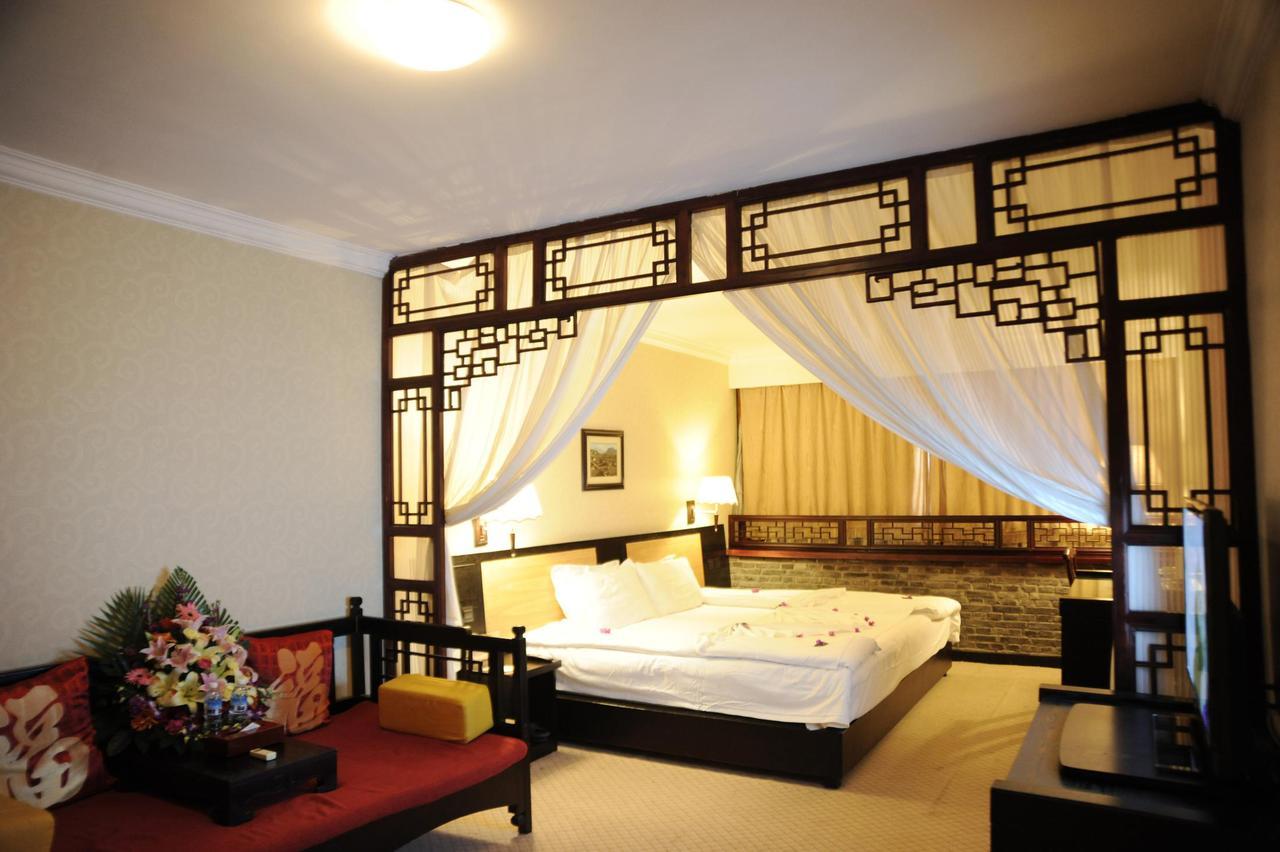 Lijiang Wangfu Hotel Exterior photo